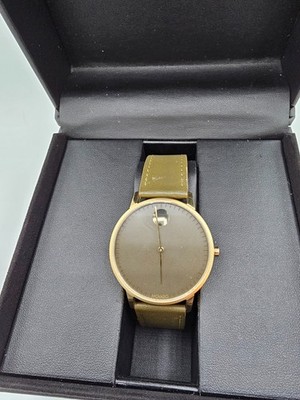 Mens Movado Watch Museum Classic Minimalist Olive Grn Box and Booklet Preowned