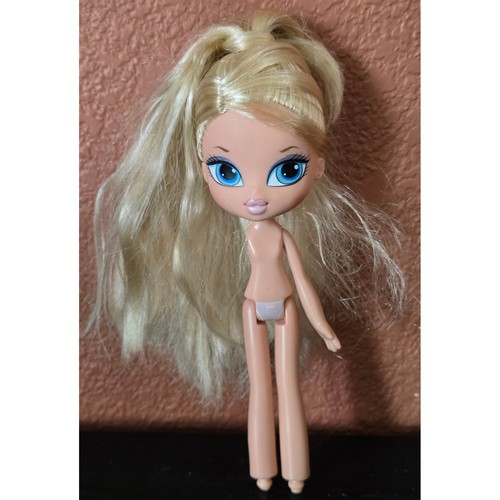 Bratz Kidz Cloe Doll Nude MGA Entertainment 2001 Y2K No Arm No Clothes Doll Only
