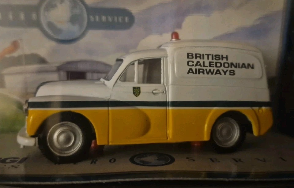 Corgi 06505 Morris 1000 Van British Caledonian Airways In Perspex Box 1:43 Scale - Image 2 of 4