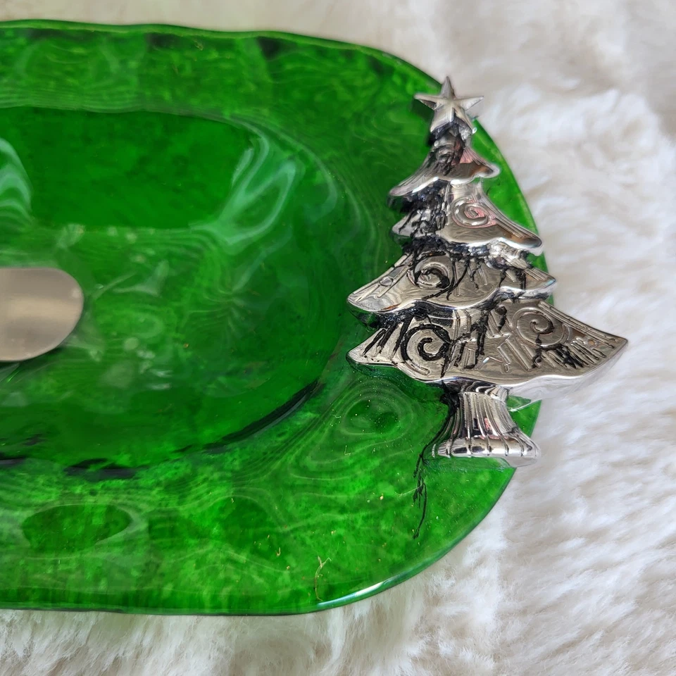 Plato para servir de vidrio con bola de queso de tronco de queso de Navidad con cuchillo verde plata Foto 2 de 3