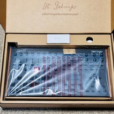 Behringer BMX Hybrid Sampling Drum Machine