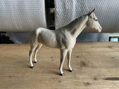 Large Beswick Horse White/Grey Marked Under Belly - Picture 6 of 13