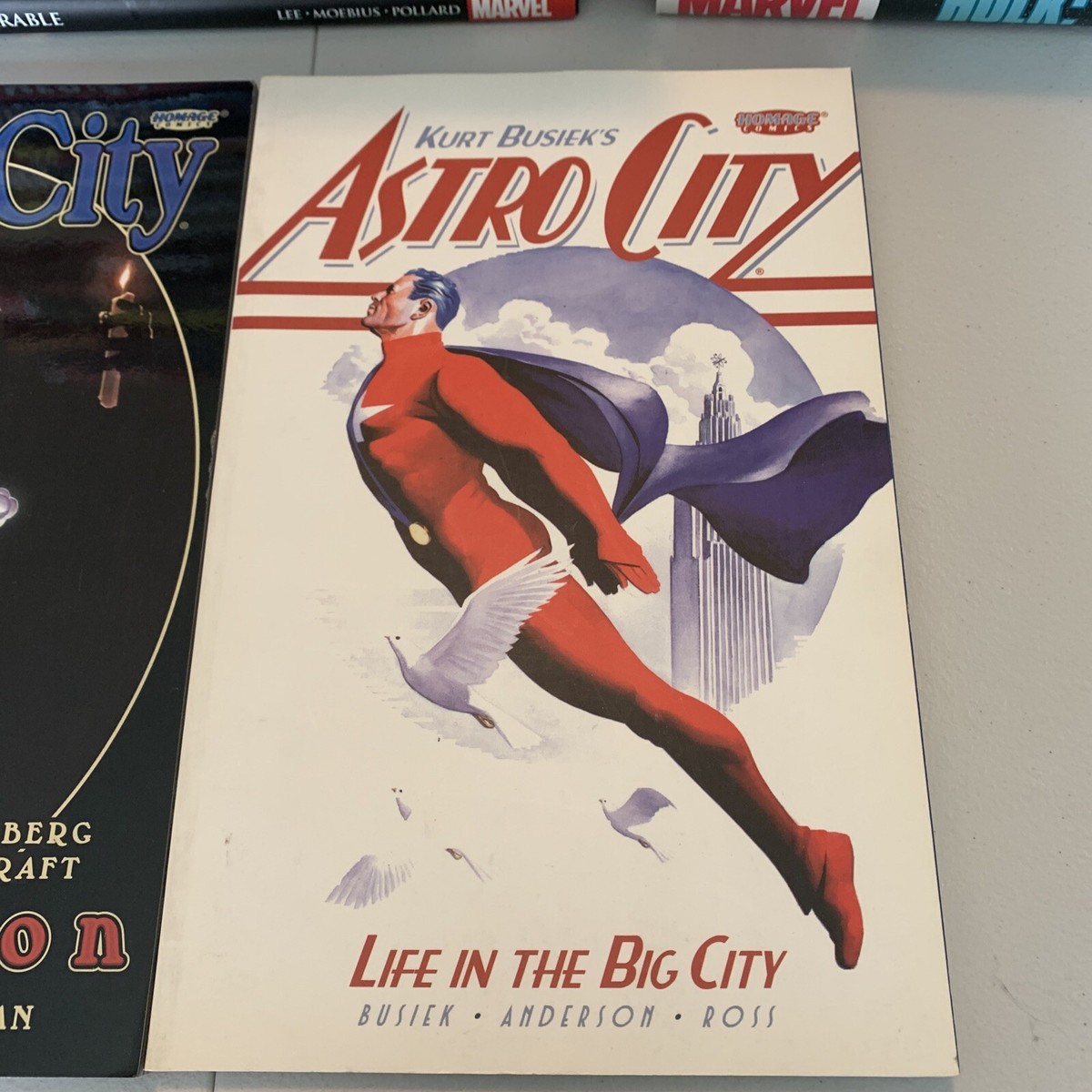 洋書 Astro City: Life in the Big City Amazon.com: Astro City: Life in the Big City (New Edition