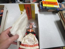 CA254 ANCIENNE POUPEE REGIONALE LE MINOR AVEC BOITE FREYA DE CHERBOURG VINTAGE