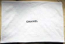 Chanel White "Ready To wear" 13 1/4 x 18 1/2 Zippered Cotton Garment Bag