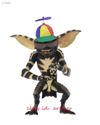 Hot New Neca 7 Inch Series Gremlins Gizmo（Game Player）Action Figure In Stock