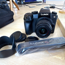 Panasonic LUMIX G Black Mirrorless 4K Camera 14-42mm f/3.5-5.6 Kit