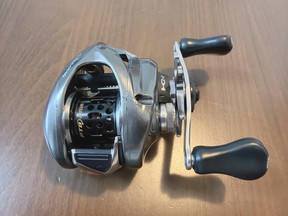 Shimano 16 ALDEBARAN BFS XG Baitcasting Reel Right Hand Shimano 16 ALDEBARAN BFS XG Baitcasting Reel Right Hand