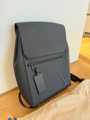 Louis Vuitton Fastlane Backpack, schwarz
