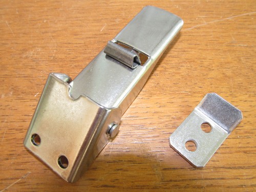 BATTALION Stainless DRAW LATCH Nonlocking Concealed Secondary Catch #4RRK4 (#31) - Picture 3 of 5
