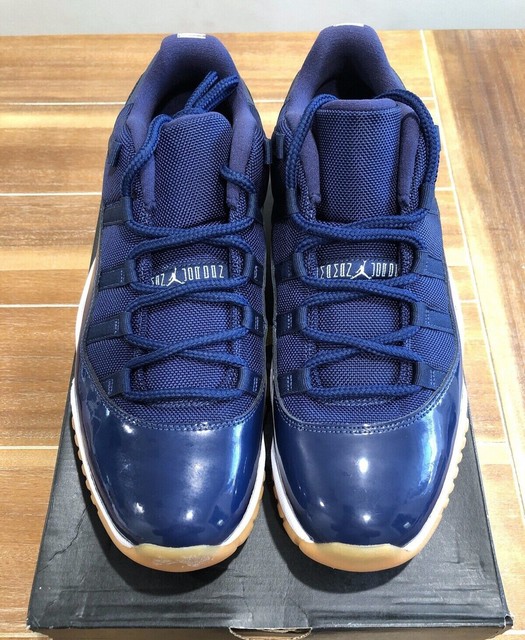 blue bottom 11s
