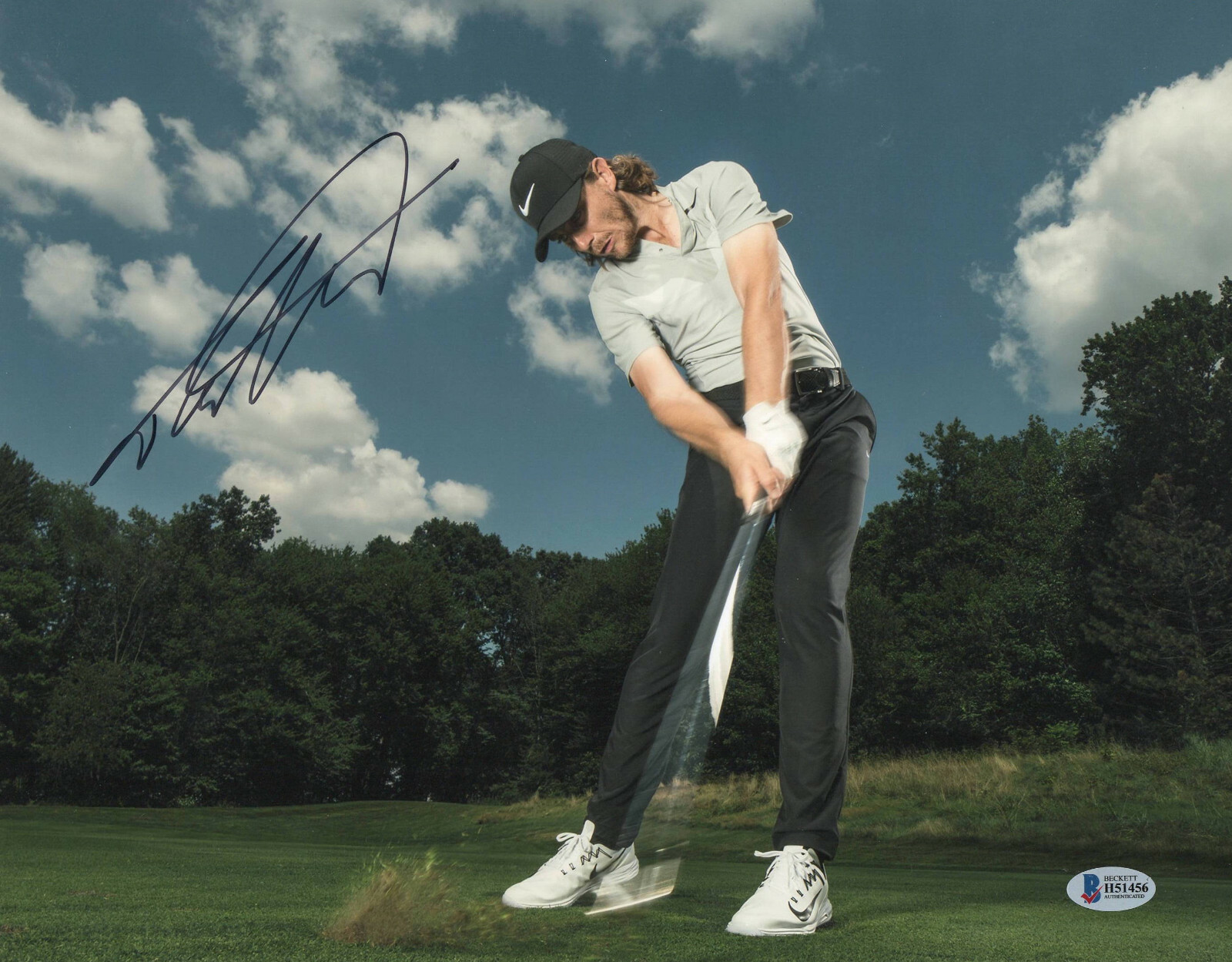 AWSOME TOMMY FLEETWOOD SIGNED 11X14 PHOTO AUTO BECKETT BAS PGA TOUR 3 