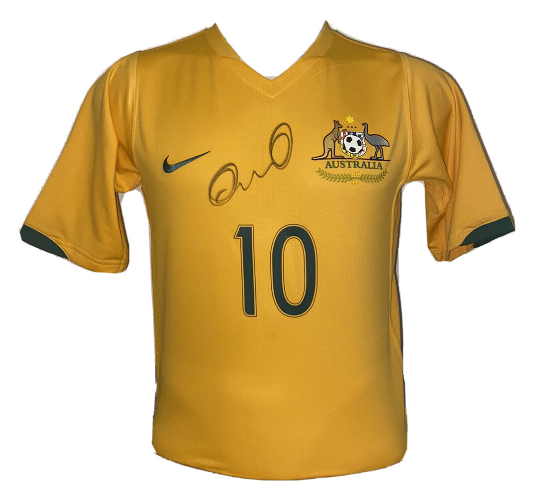 Signed Harry Kewell Retro Australia Home Shirt Leeds Liverpool