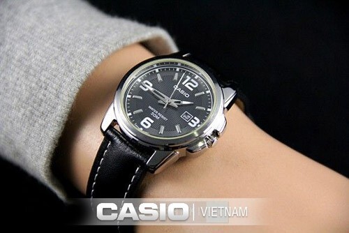 Casio Women's Analogue Quartz Watch with Leather Strap LTP-1314PL-8A - Picture 5 of 6