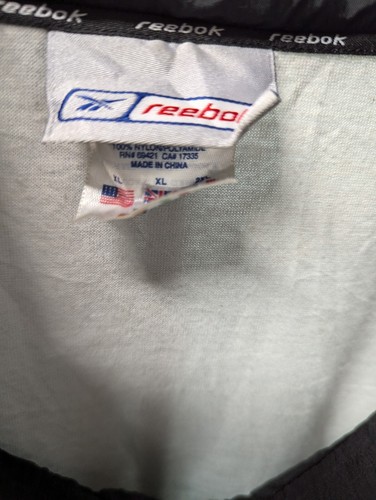 Vintage Reebok Shell Jacket Windbreaker In Light Green Khaki Colour Very Clean - Picture 4 of 8
