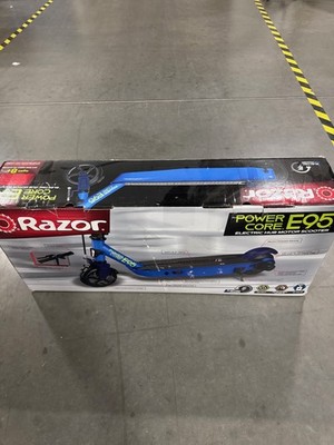 RAZOR E95 ELECTRIC SCOOTER, 120LB, 10MPH - BLUE