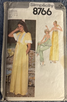 Vintage 1977  Simplicity 8766 Lingerie Nightie Robe PJ s Pattern Sz 6-8 Bust 31
