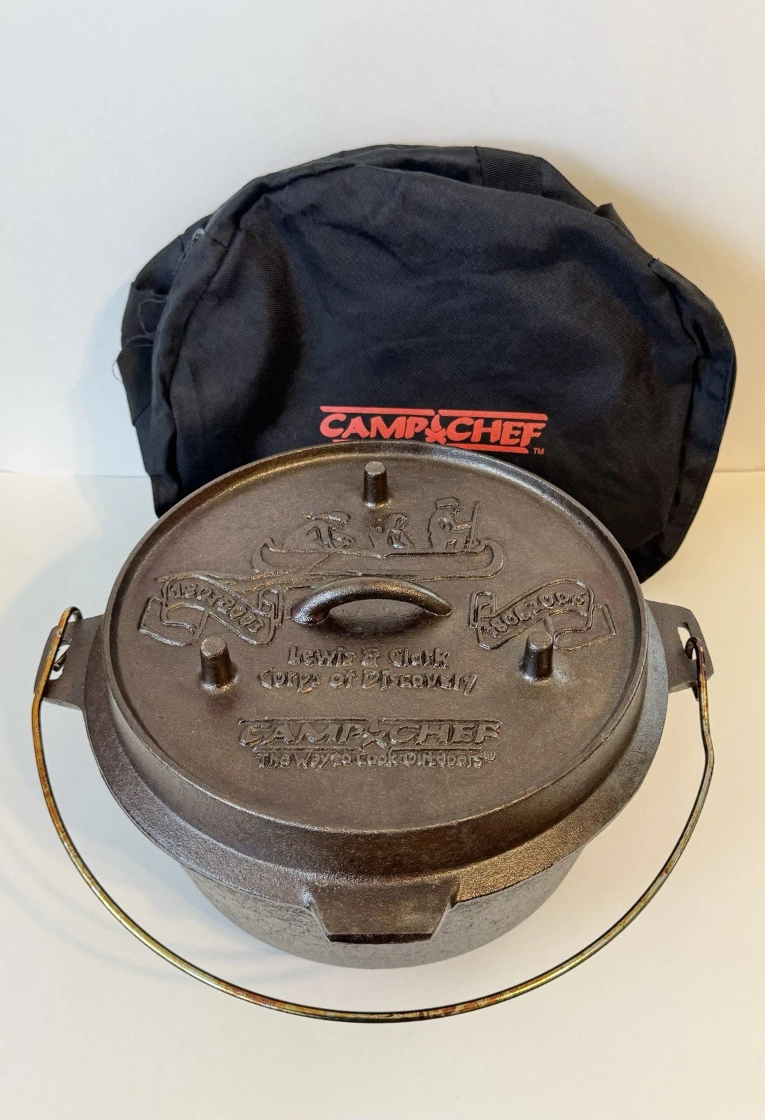 Camp Chef Lewis And Clark Cast Iron Dutch Oven Corps Of Discovery W/ Carry Bag