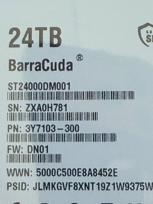 Seagate - ST24000DM001 - 24TB 7200RPM 512MB SATA 3.5