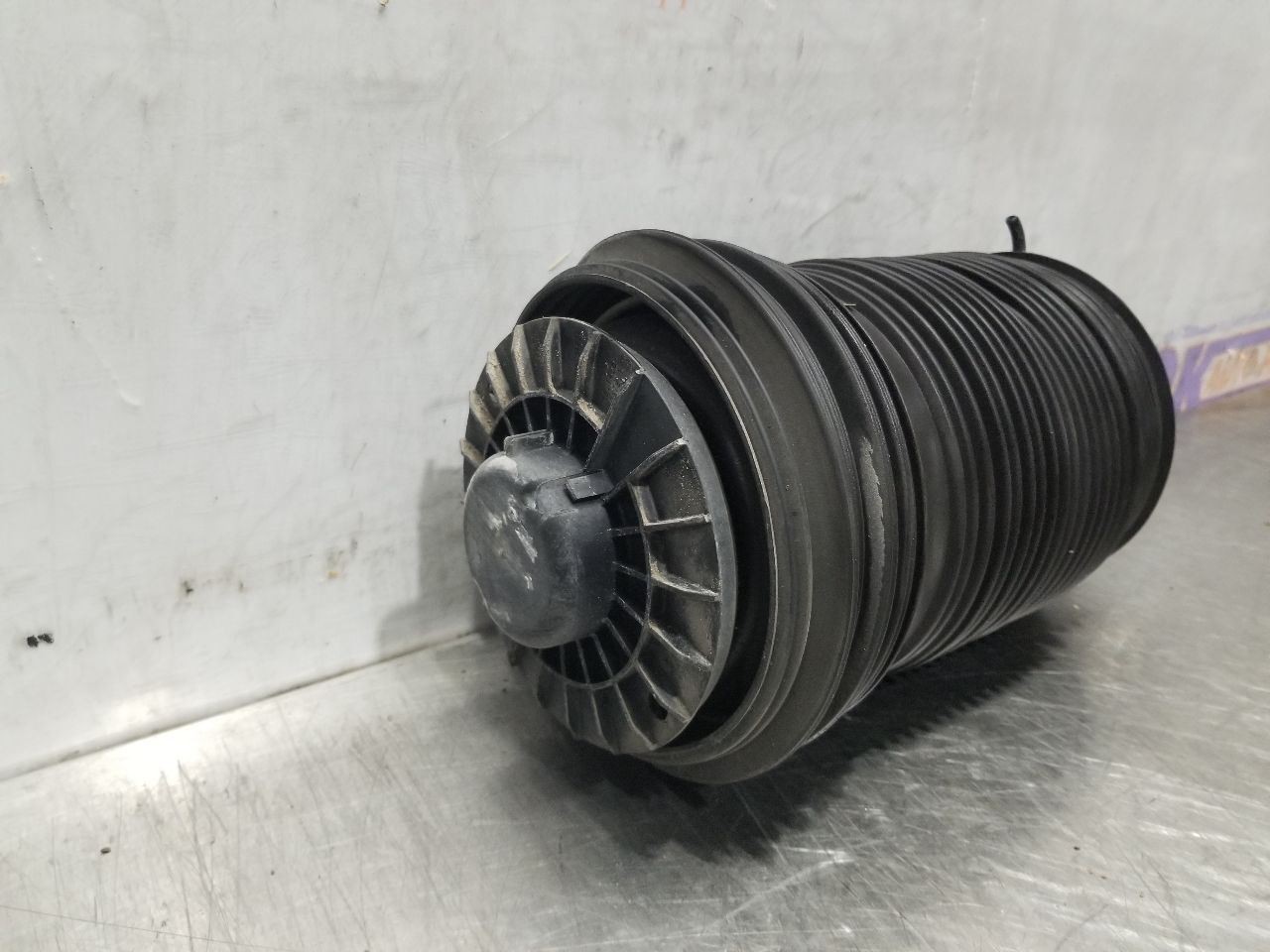 22 2022 MASERATI LEVANTE COIL AIR SPRING REAR LEFT DRIVER 