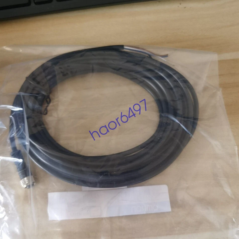 1PCS NEW OMRON XS3F-M8PVC4S5M CONNECT CABLE 5M FREE SHIP#XR - Image 3 of 4