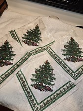 Spode Napkin Set of 4 - Christmas Tree Collection