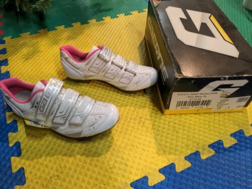 Chaussures VTT Gaerne - Taille EU43 (US9.5, UK9), Noir, Occasion Bon état