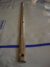 LISTELLO FISSAGGIO TAPPETO CENTRALE VESPA 125-150-200 PX (PRIMA SERIE)