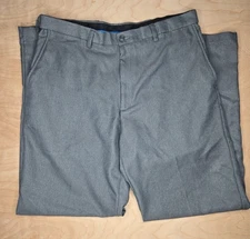 Haggar Men Grey Classic Fit Expandable Waist Flat Front 34x32