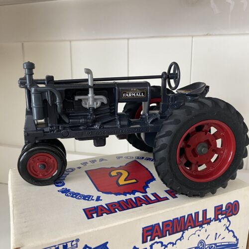FARMALL F-20 Tractor 1994 Ohio FFA Foundation #220 Die Cast Metal ERTL USA Vtg - Picture 5 of 12