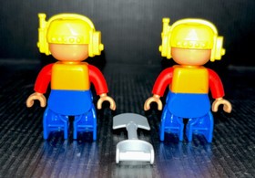 LEGO 10812 Truck & Tractor Excavator Duplo 26 Pieces Complete Set