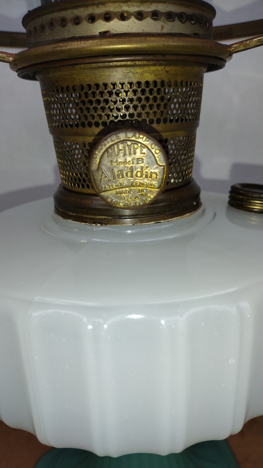 Aladdin Moonstone Jade Corinthian Kerosene Oil Lamp Aladdin Shade eBay