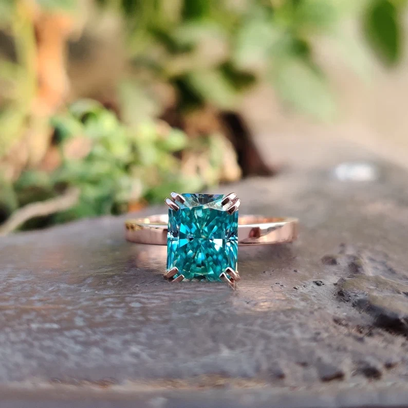 Cyan blue moissanite online