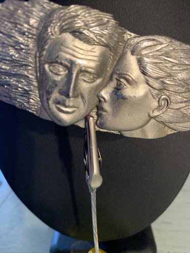 Vintage JJ Jonette 1988 Brooch Pin Art Deco Style SilverTone Woman Whispering - Picture 6 of 6