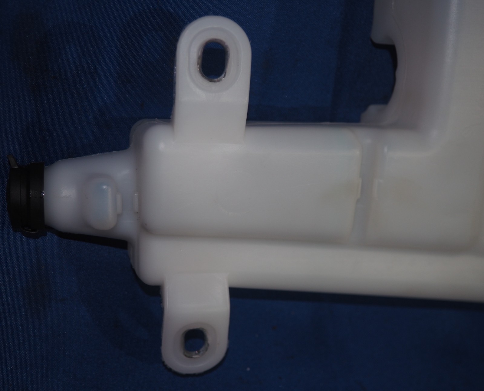 Ferrari 296 GTS 2022-2026 Washer fluid P/N 980133