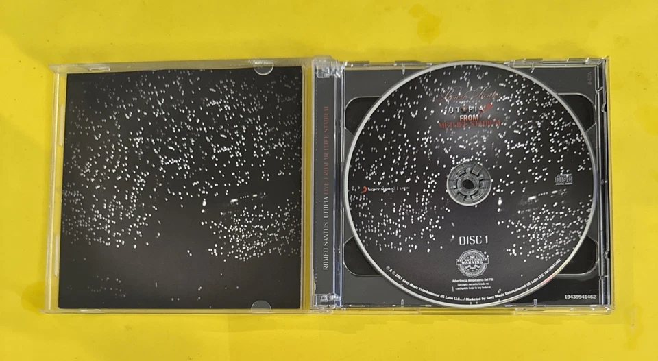 ROMEO SANTOS UTOPIA LIVE FROM METLIFE STADIUM (2 CD SET 2021) LIKE NEW FREE SHIP — 第 4/4 张图片