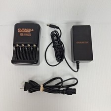 DURACELL NiMH 15 Minute Battery Charger 4 AA AAA Rechargable Batteries - CEF15NC