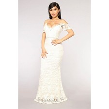 NWT Fashion Nova size small ivory lace gown wedding prom