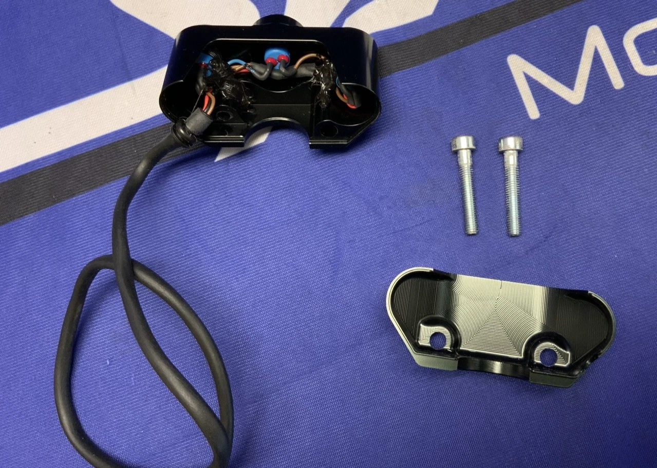 Alpha Racing Switch Unit Right 3 Buttons S1000RR 2019-2026 6131A191B00