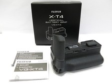 Fujifilm X-T4 Battery Grip VG-XT4 for X-T4 in Excellent Condition