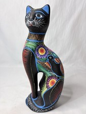 BEAUTIFUL HANDMADE AND PAINTED MEXICAN TERRACOTTA CAT FIGURINE By CARLOS SOLIS