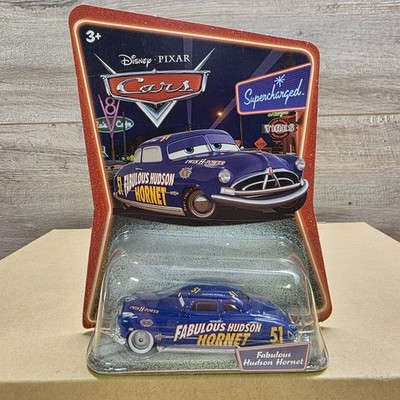Disney Pixar Cars Fabulous Hudson Hornet Supercharged 1:55 Die-Cast Modell NOC