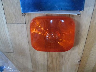 NOS 1988 89 FORD CF CFT 700 800 FRONT TURN INDICATOR LAMP LENS E7HZ-13328-A