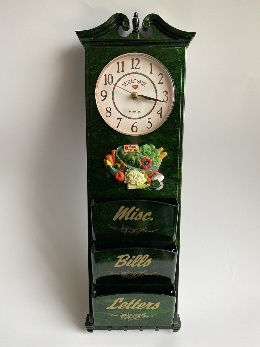 Vintage Welcome Platinum Quartz Clock Green Letter Bills Key 