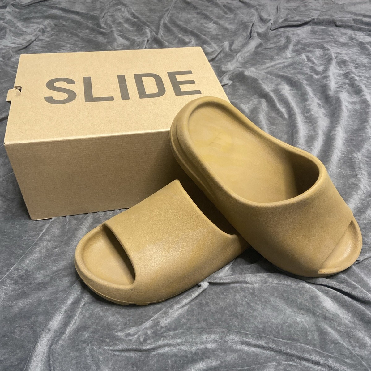 Komeri Card Pure Yeezy Slides Bone 2019 ADIDAS YEEZY SLIDE KANYE WEST BONE  TAN BEIGE OFF