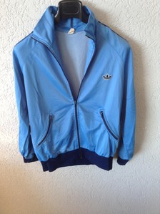 felpa azzurra adidas