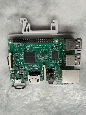 Raspberry Pi 3 Model B v1.2 Quad Core mounted on a DINrPlate DRP2 rail