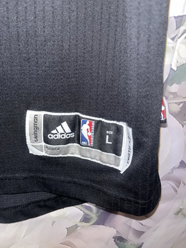 Camiseta Adidas Swingman Toronto Raptors Kyle Lowry Preta Masculina Tamanho Grande - Imagem 2 de 4