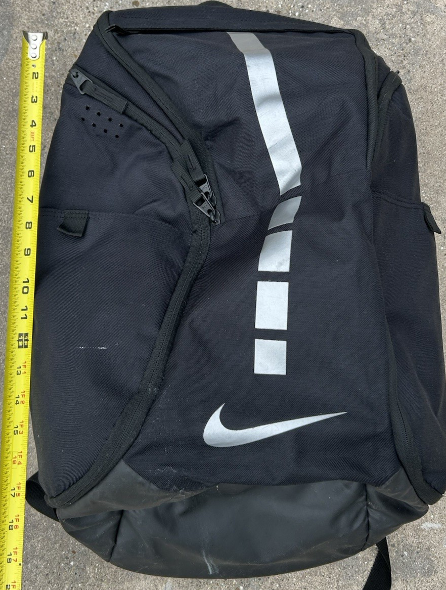 nike backpack centimeter Nike Men Elite Backpack Black & Silver Adjustable Strap Basketball Gym  Lunch Bag