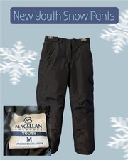 NEW SKI PANTS IN BLACK - MAGELLAN OUTDOORS - YOUTH MEDIUM